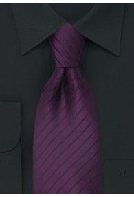 Violette XXL-Krawatte