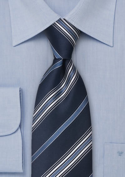 XXL-Krawatte Linien blau weiß