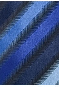 Blaue Krawatte breit gestreift