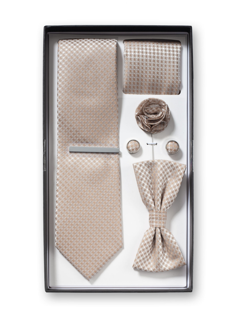 Geschenk-Set Krawatte, Fliege, Einstecktuch und Accessoires, Farbe beige Pattern