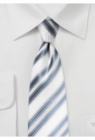 Extra breite Krawatte...