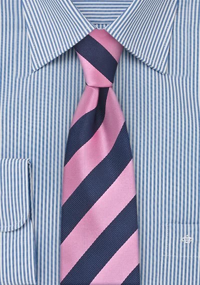 Schmale Krawatte pink dunkelblau Streifendessin