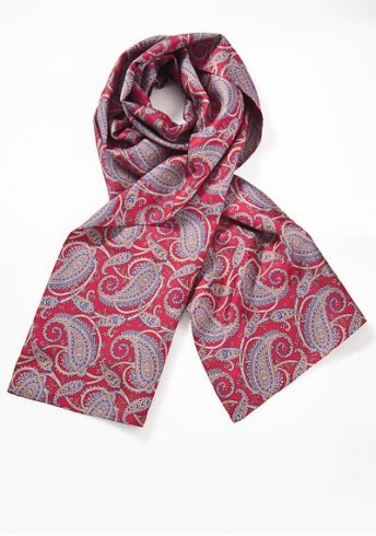 Stylischer Krawattenschal mehrfarbiges Paisley auf rot