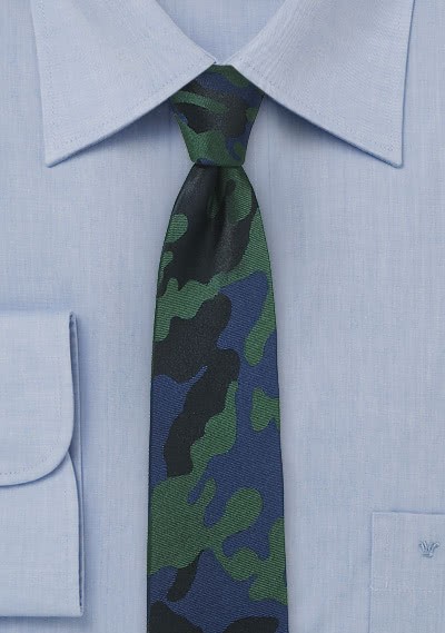 Camouflage-Kravatte dunkelgrün royalblau