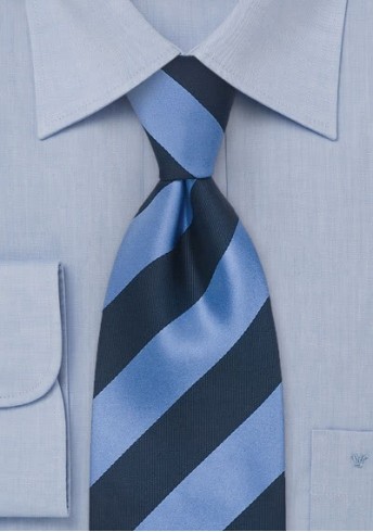 Krawatte Kinder Streifenmuster hellblau marineblau