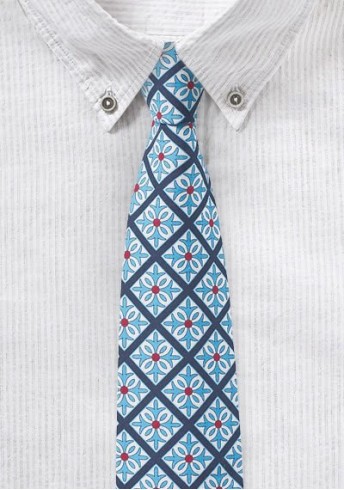 Krawatte in Lichtblau mit karogemustertem Talavera-Druck