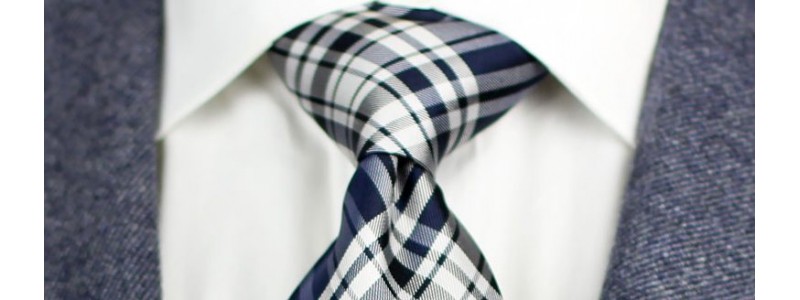 Anleitung Krawatte binden: Doppelter Windsor